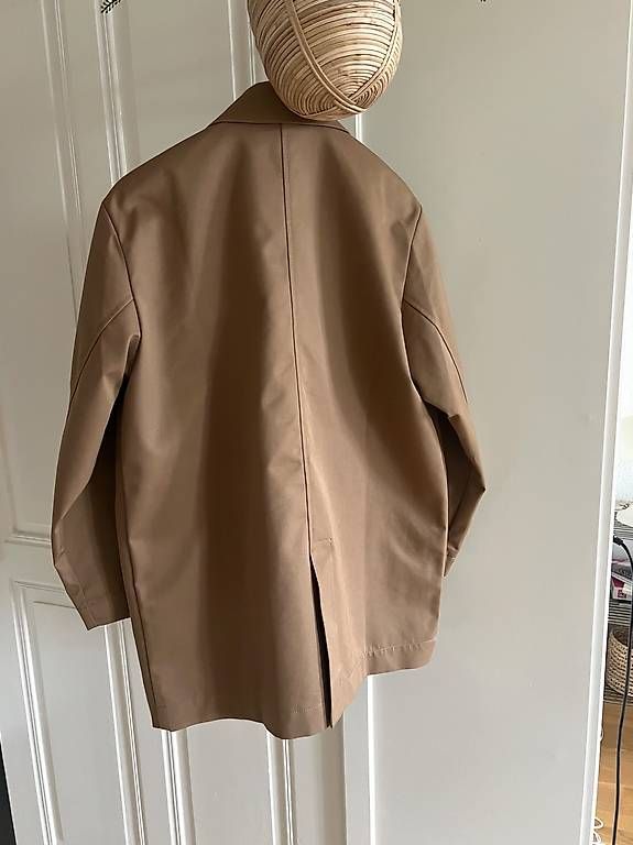 Giacche: Monica Cordera Oversized Blazer – Usato da Bern venduto da Peixxe 1