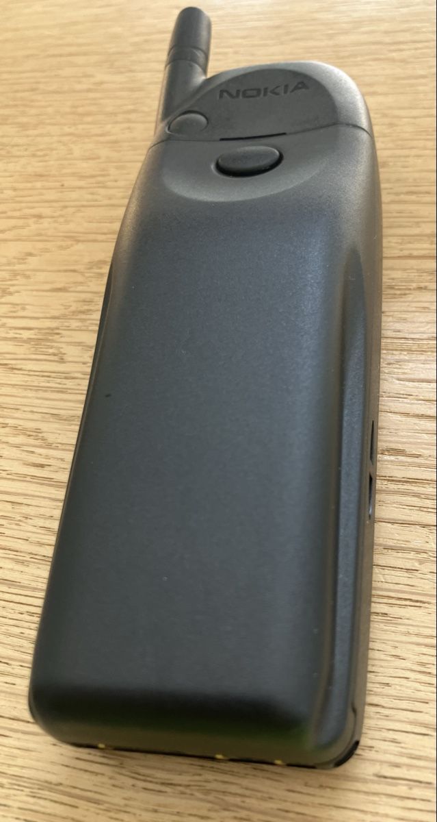 Nokia Handys / Smartphones: Nokia 5110 Vintage Mobiltelefon  – Gebraucht aus Schaffhausen von Beatstaeks 2