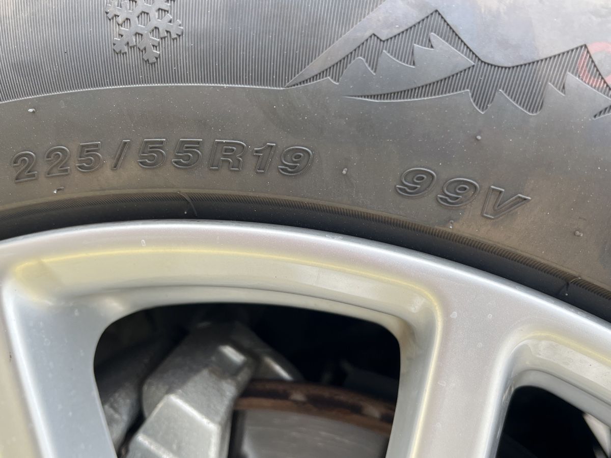 Pneus & Kompletträder: Winter Komplett Räder 225/55R19 99V Top Zustand!  – Gebraucht aus Spreitenbach von GidoAldi13 1