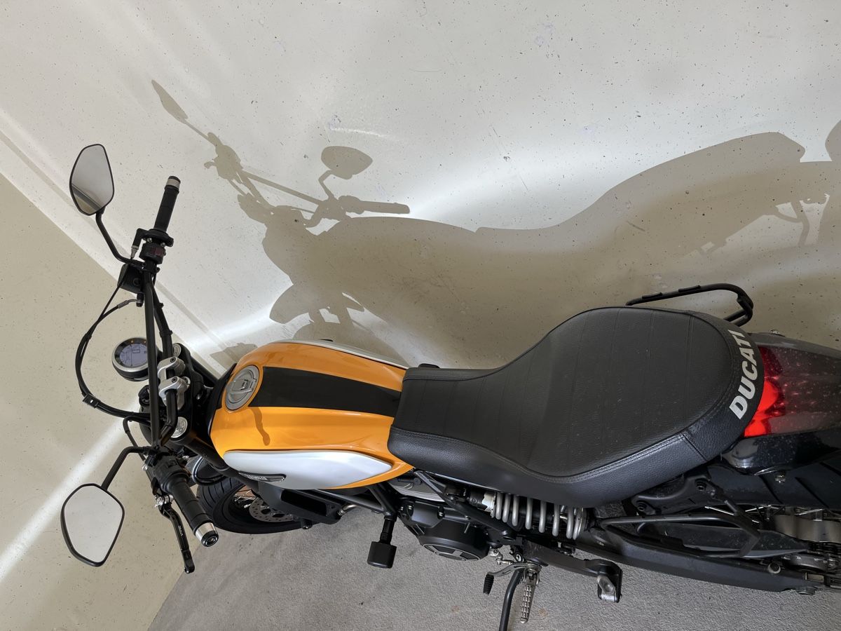 Ducati Strada: Ducati Scrambler Umgebaut – Usato da Unterägeri venduto da kallihair 6