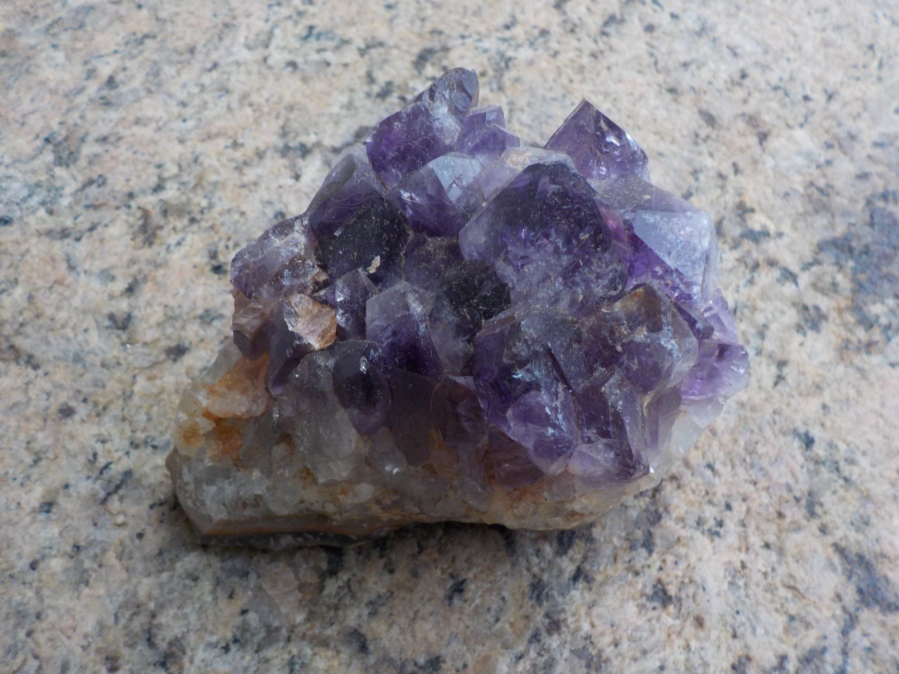 Minerali & Pietre curative: Amethyst – Usato da Mörschwil venduto da antiksalon 1