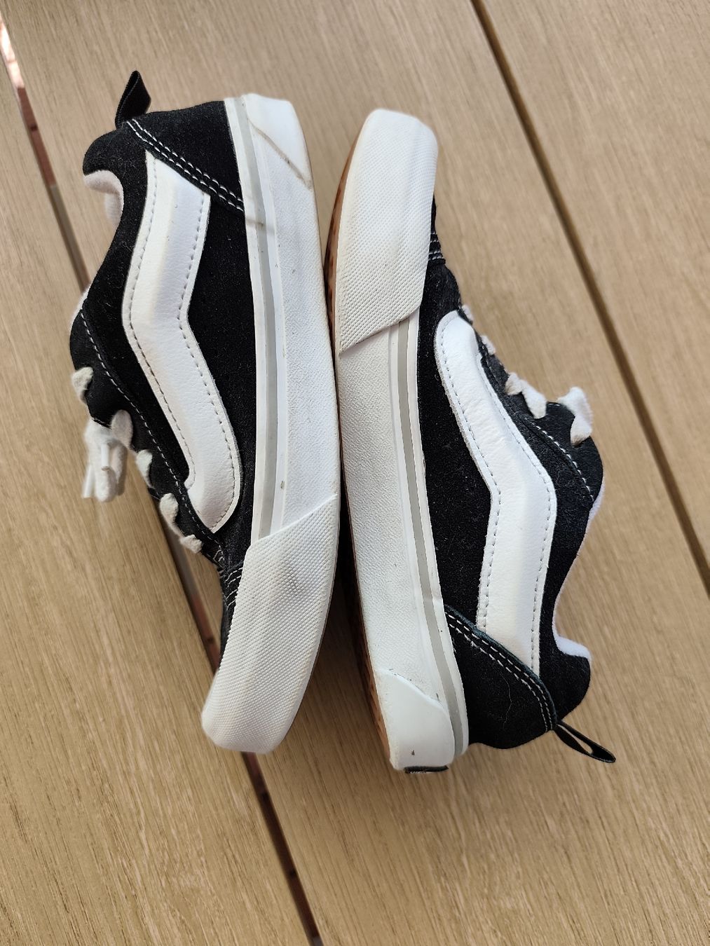 Vans Scarpe per ragazzi: Basket Vans 35 – Usato da Martigny venduto da Vintage-23 3
