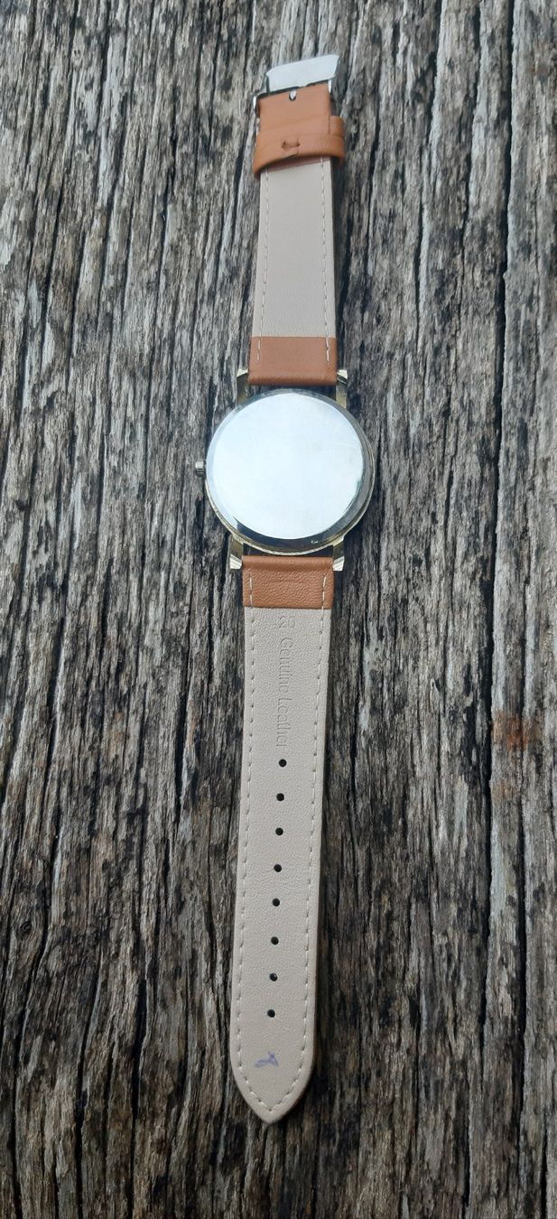 Orologi: Eleganter Uhr -cognac – Nuovo (secondo la descrizione) da Zürich venduto da Venecia25 1