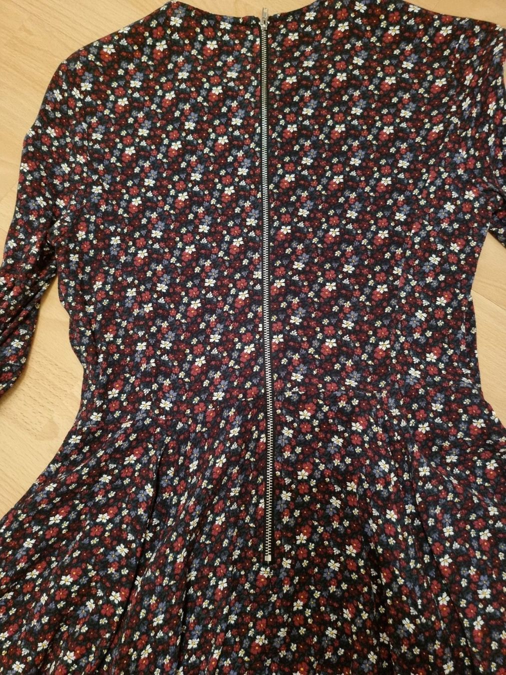 Vestiti: Kleid mit Spitzen – Usato da Affoltern am Albis venduto da Ebruli89 3