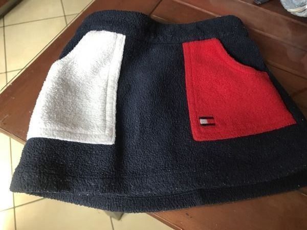 Robes et jupes: Tommy Hilfiger Rock 62/68 – D'occasion à Bergdietikon par antovale