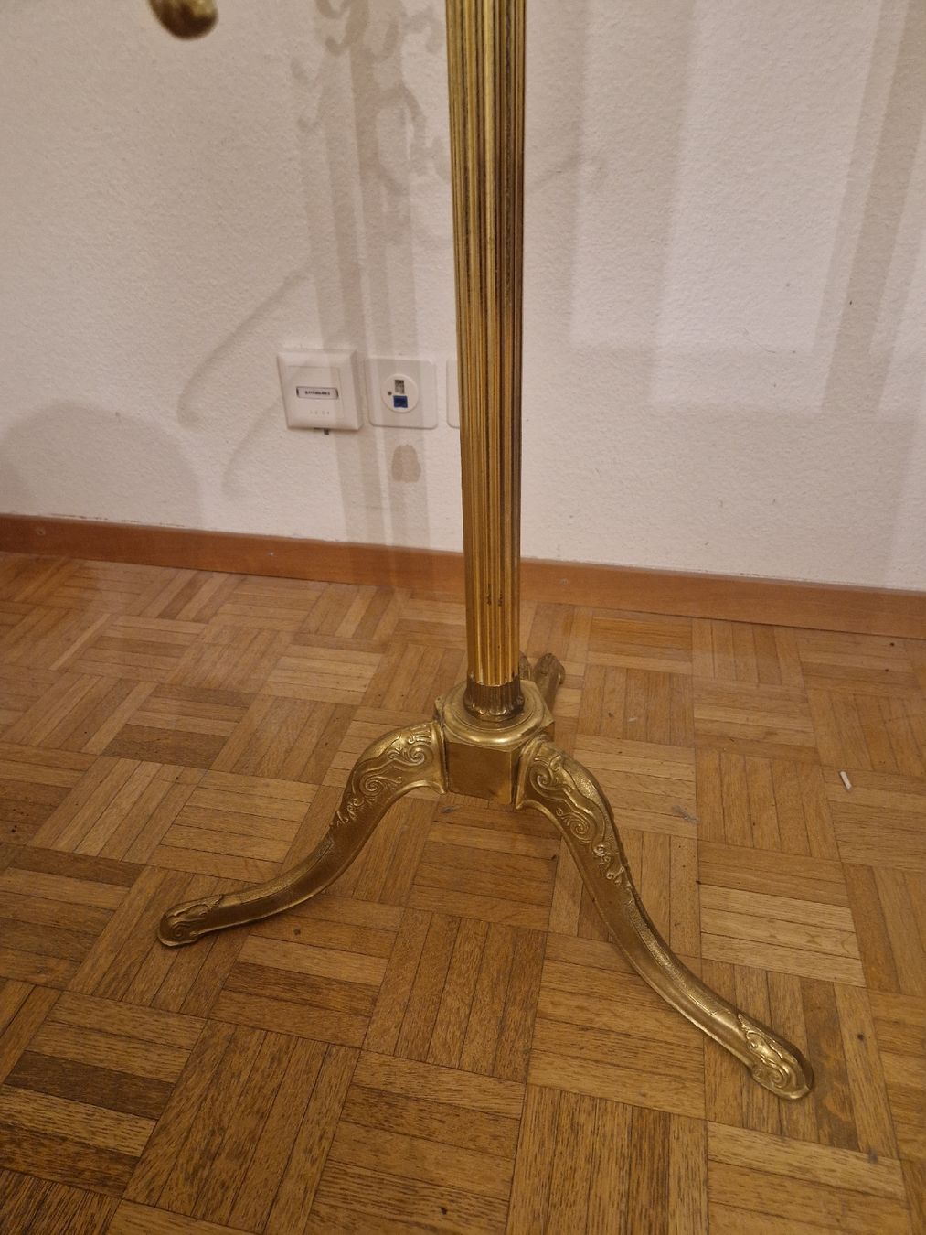 Garderobe: kleiderständer aus messing  – Gebraucht aus Zürich von amza 3
