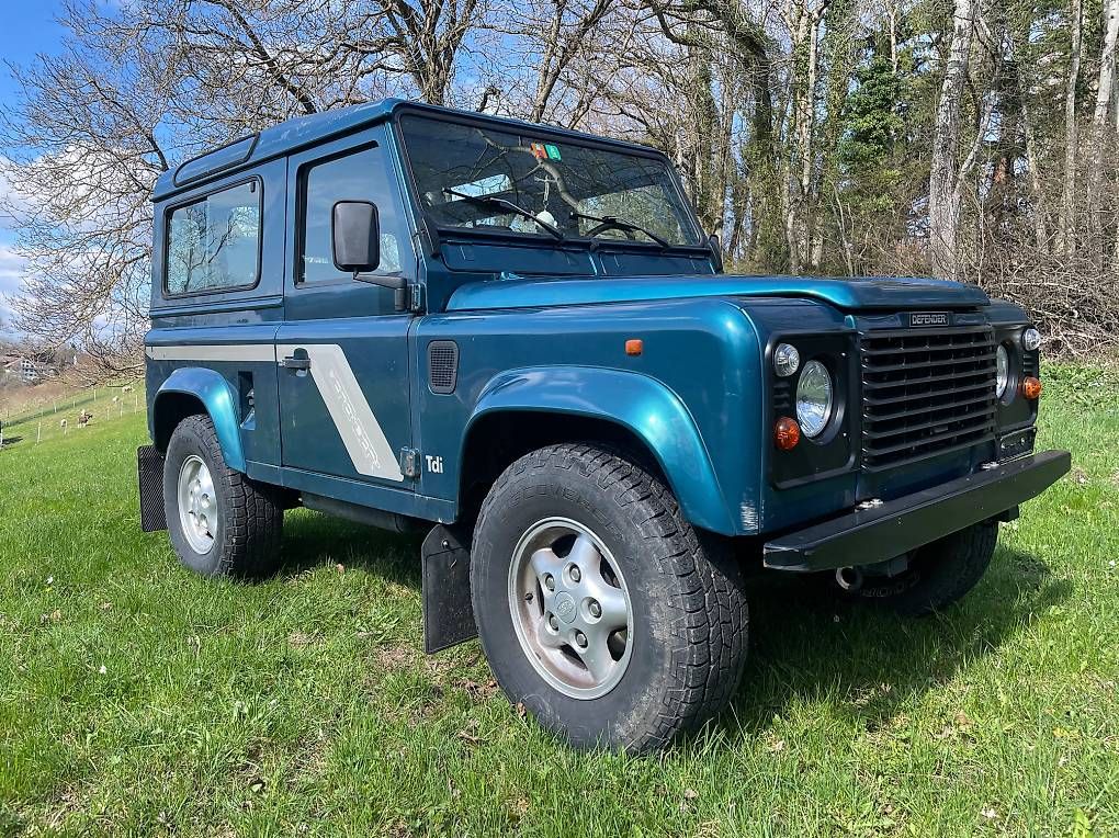 Automobili: Land Rover Defender 90 7 Sitze – Usato da Stallikon venduto da Nemberch2000 1