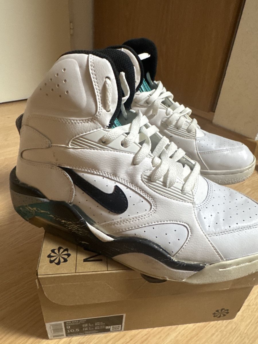Nike Scarpe da uomo: Nike Air Force 180 Blau Smaragd gr42.5 – Difettoso da Fislisbach venduto da PR-Trade 1
