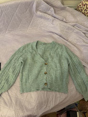 Strickjacke hellgrün Grösse M guter Zustand