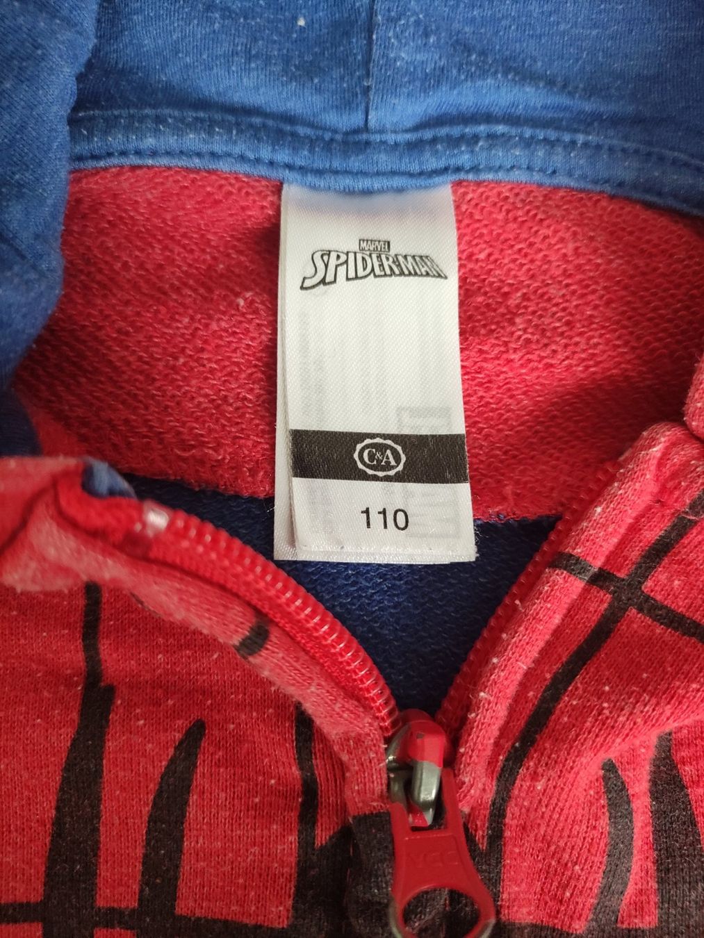 C&A Maglioni & Felpe: C&A Kapuzenpullover Gr 110 – Usato da Zollikerberg venduto da nmonika 1