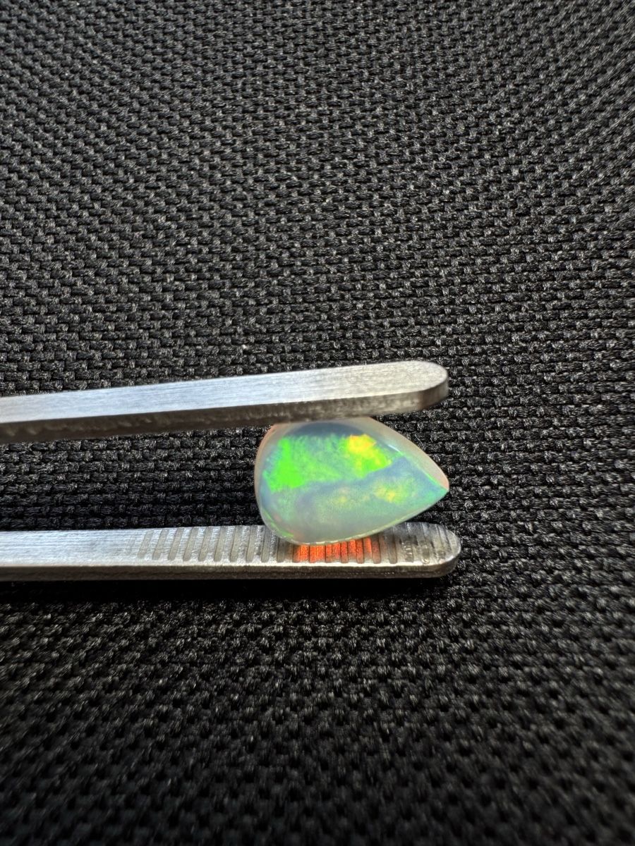 Edelsteine: Äthiopischer Opal 1.7ct – Neu und originalverpackt aus Wängi von Horus90 2