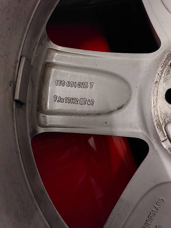 Pneumatici & Ruote complete: 17J /Original VW Alufelgen – Usato da Züberwangen venduto da Fletstone 1