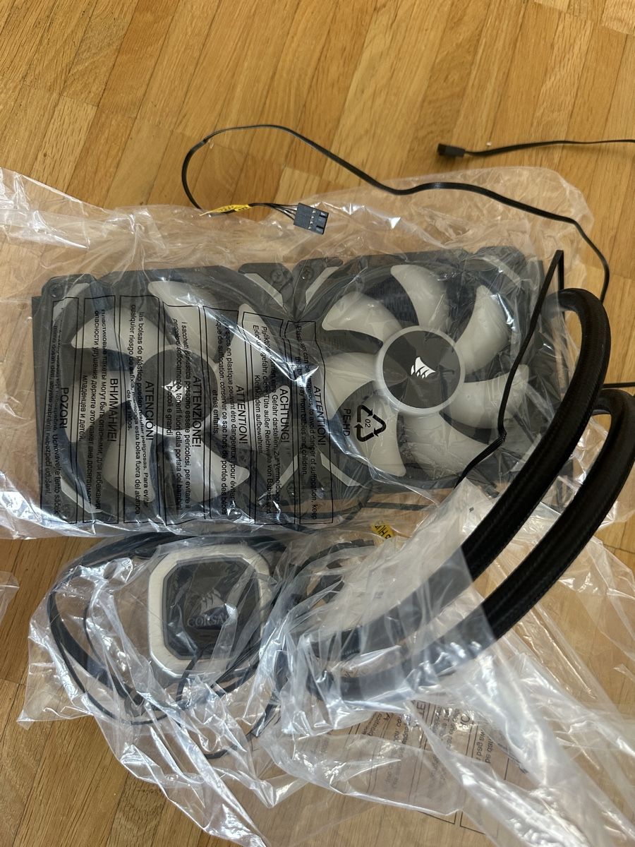 Corsair Ventilatoren: Watercooling Corsair – Gebraucht aus Onex von whoiselijah