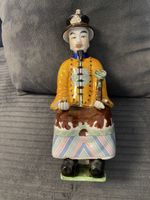 Statue Mandarin chinois assis polychrome