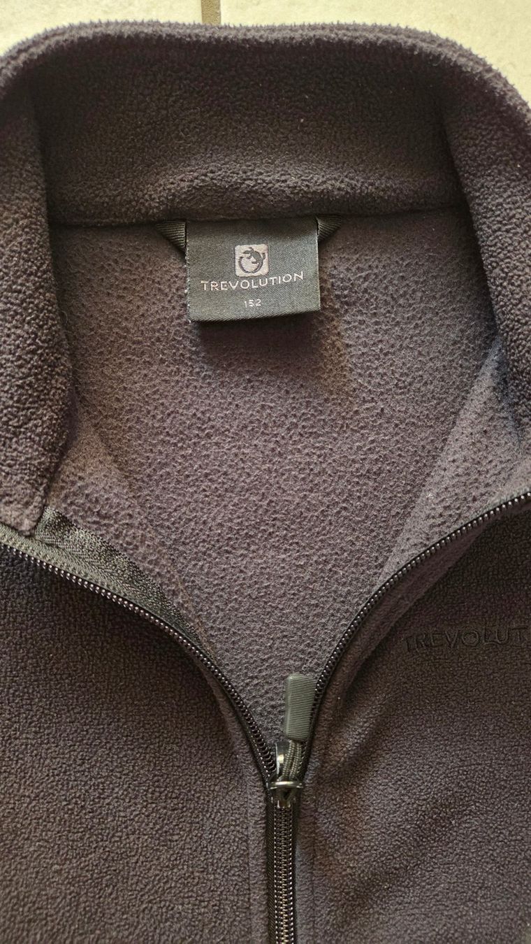 Trevolution Giacche & Cappotti: Fleecejacke Trevolution Grösse 152 – Usato da Konolfingen venduto da Chonu 1