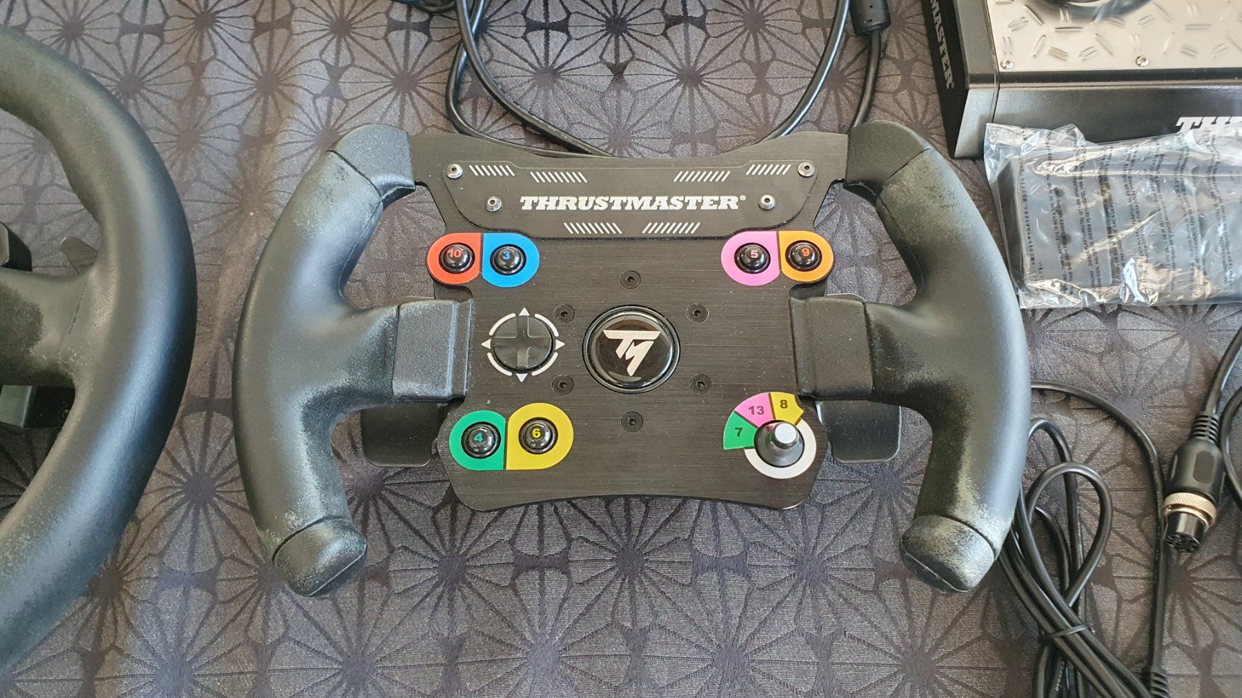 Controller: Thrustmaster TS-XW base + 2 volants + pédalier + shifter – Usato da Villiers venduto da Djobinne 2