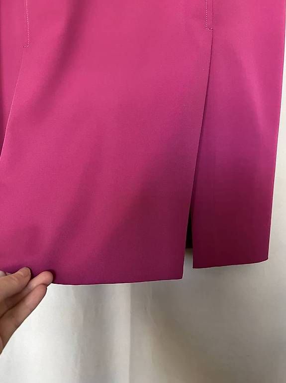 Vestiti: Robe droite rose Guy Laroche Taille 38 – Usato da Versoix venduto da L_armoire_d_isa 2