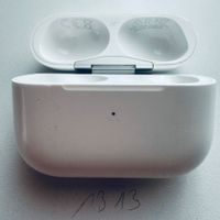 Original Apple Ladecase MagSafe A2700 für AirPods Pro 2 Gen.