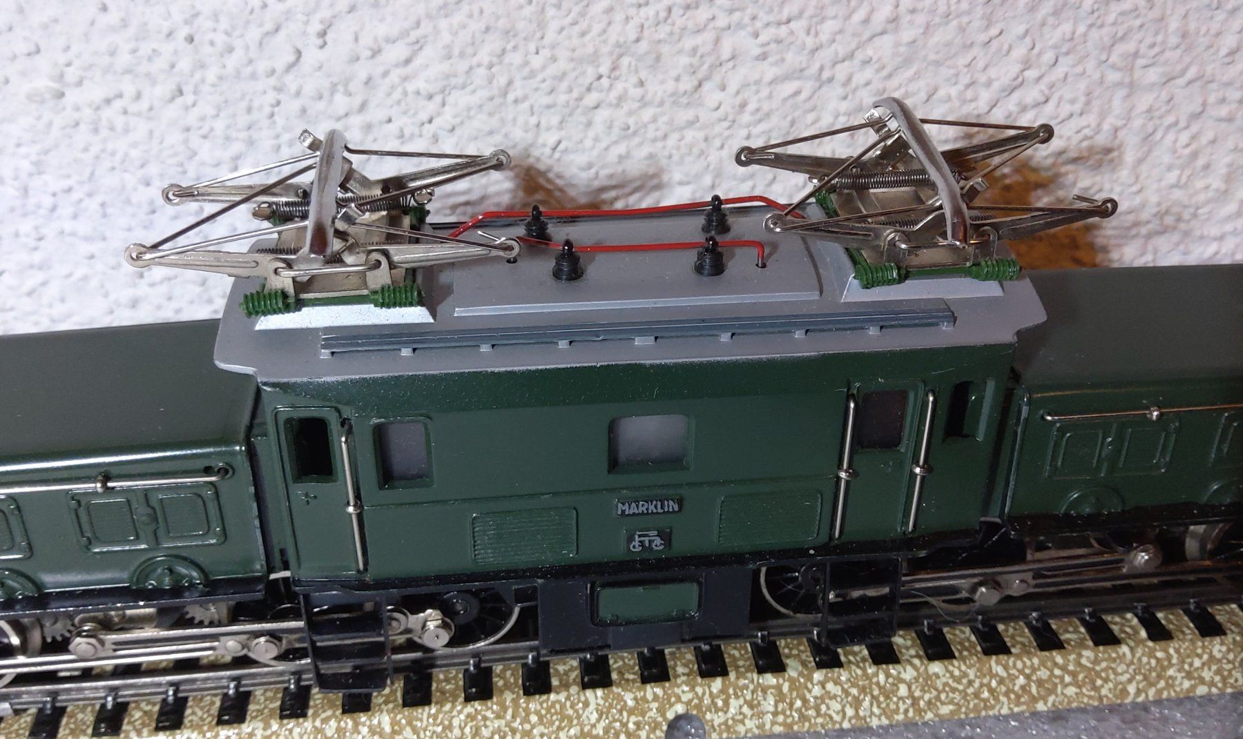 Märklin Modellini di ferrovie: Märklin Krokodil 3015 (Gratis Versand) – Difettoso da Safnern venduto da Leila2 3