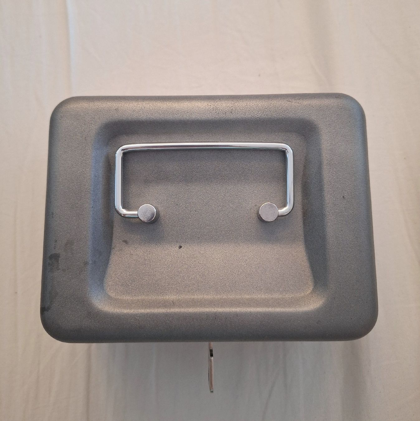 Altro per la casa: Small HMF cash box with key – Usato da Volketswil venduto da LisaSch1 4