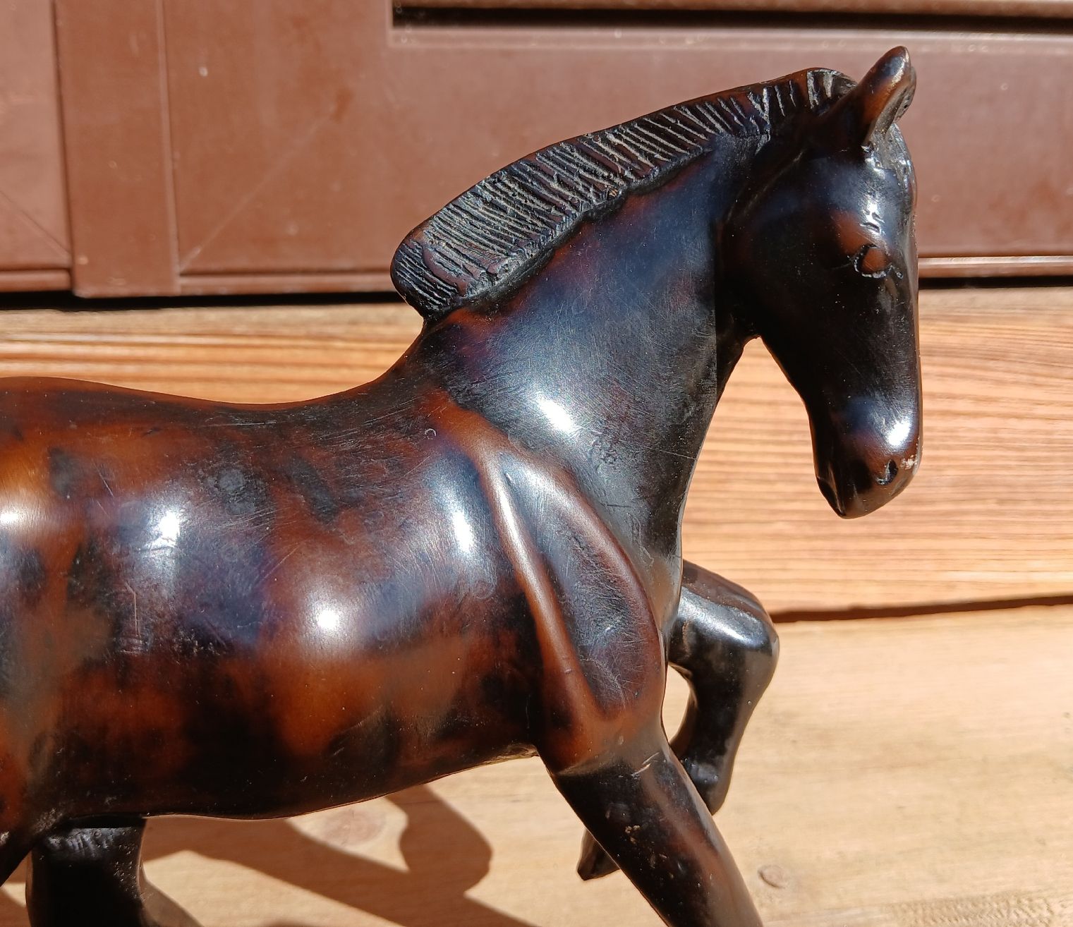 Statuette: Belle statuette de cheval en résine – Usato da Sciernes-d'Albeuve venduto da Dojo004 3