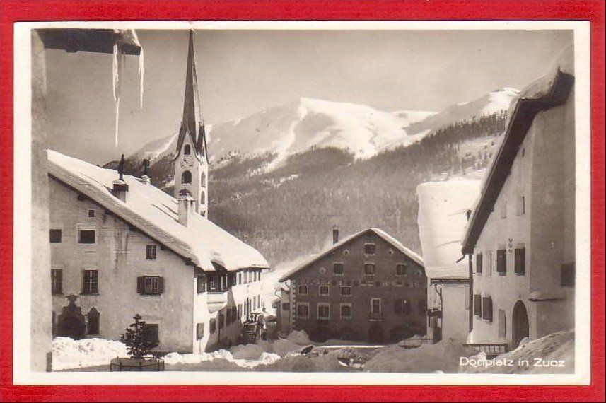 Ansichtskarten: ZUOZ DORFPLATZ – Gebraucht aus Grüningen von Kartenlaube