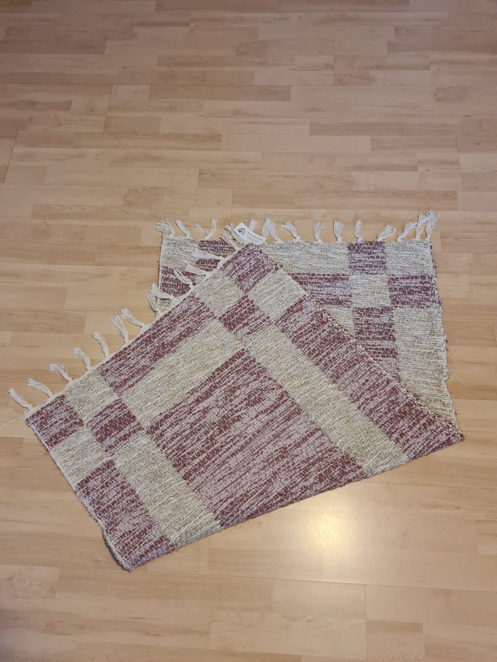 Tappeti: Teppich, Bettvorleger, 70x135 cm 2-seitig – Nuovo e nell'imballaggio originale da Bremgarten AG venduto da Deseodec 2
