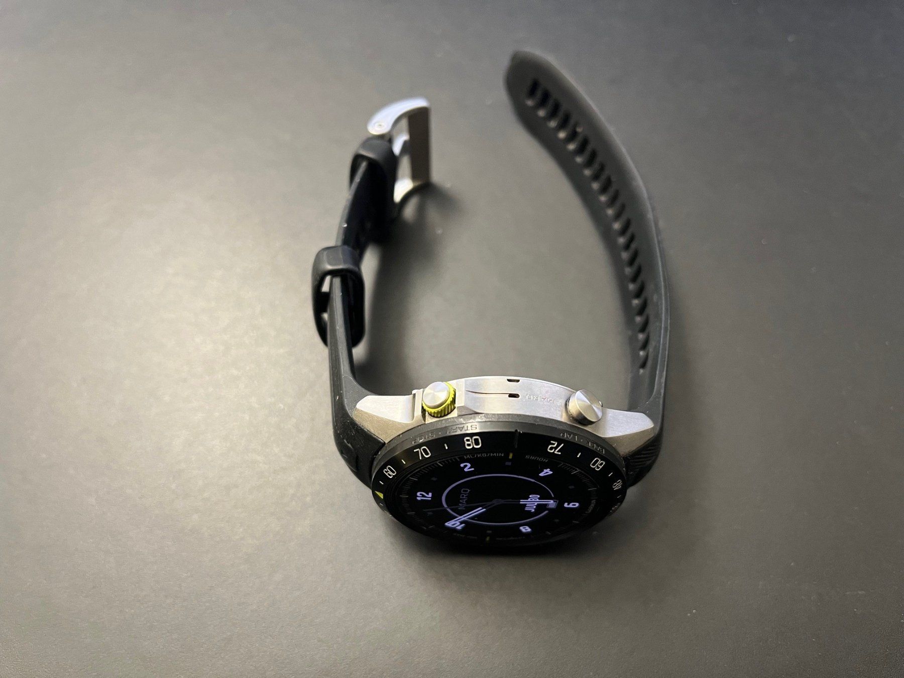 Garmin Smartwatch: Garmin Marq Athlete Gen. 2 – Usato da Jona venduto da Dofenschmerz 2