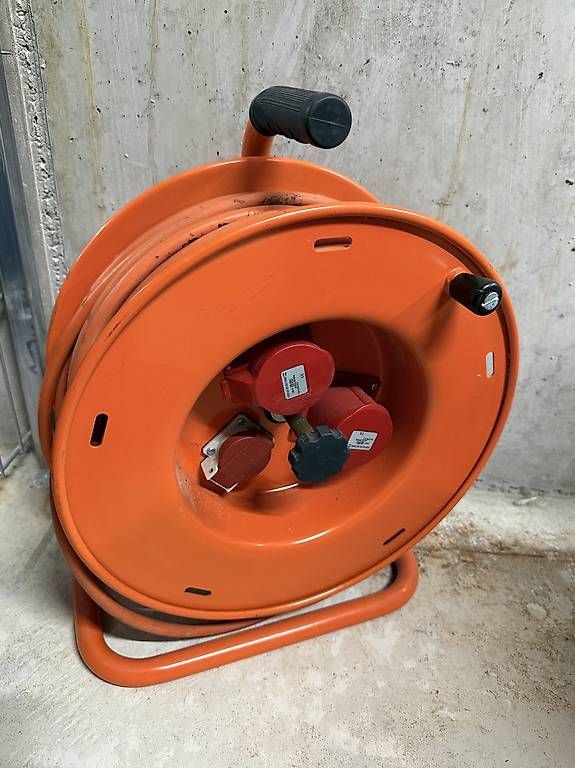 GIFAS Cavi: GIFAS ELECTRIC Starkstrom-Kabelrolle CEE – Usato da Bischofszell venduto da Nenga