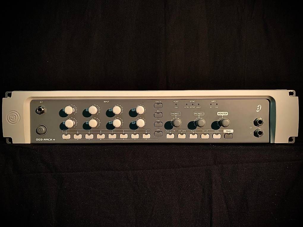 Digidesign Studioequipment: DIGIDESIGN Audio Interface 003 Rack + fligthcase – Gebraucht aus La Chaux-de-Fonds von Simone1180
