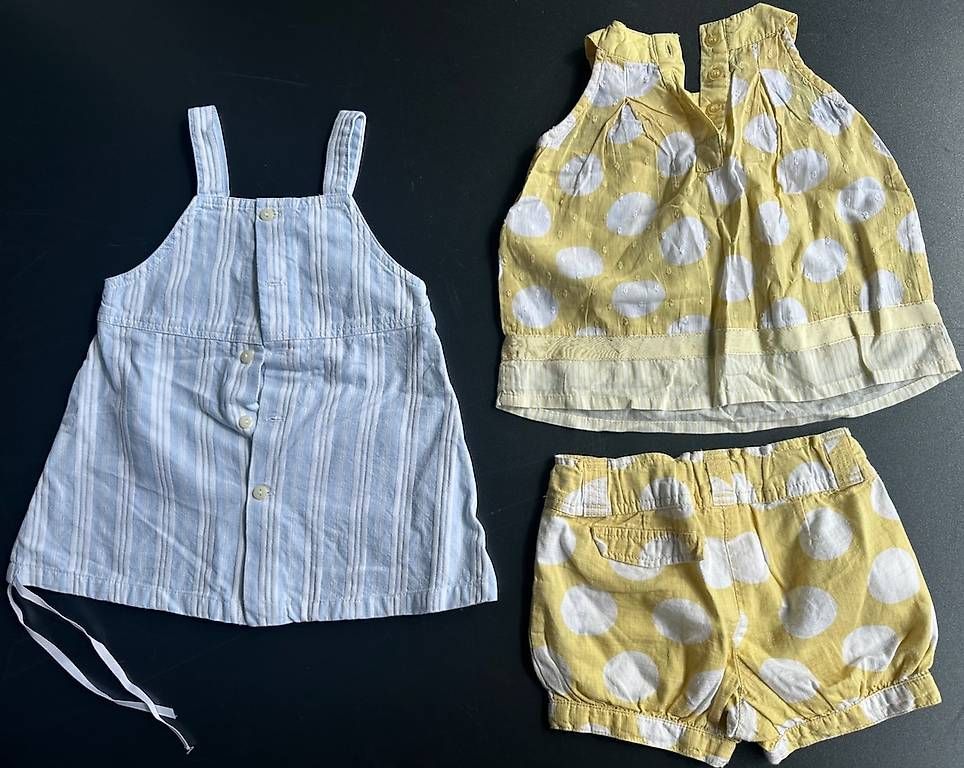 Lotti & Set di vestiti: 1 robe et 1 ensemble été (6 mois) – Usato da Petit-Lancy venduto da vaj_1213 1