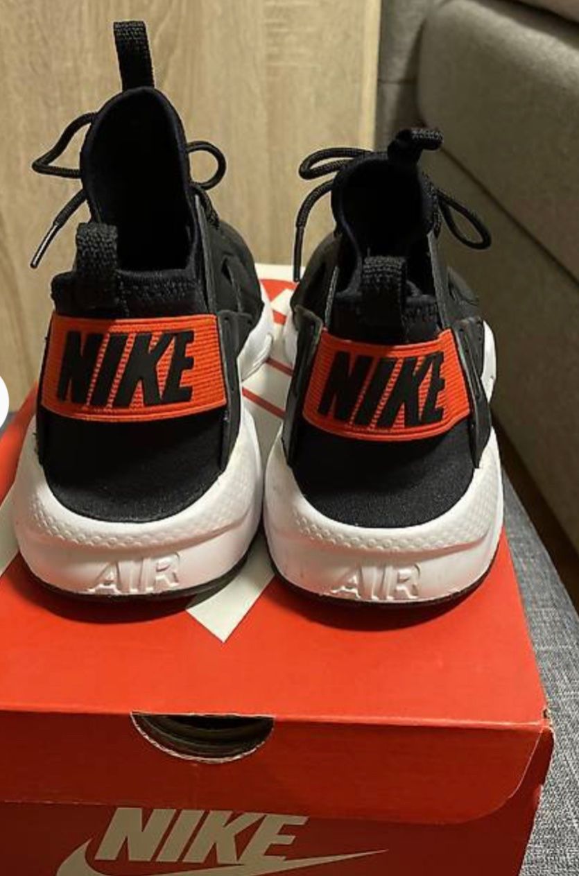 Nike Scarpe da uomo: Nike air huarache run ultra – Usato da Schmitten FR venduto da dia_y5nx 3