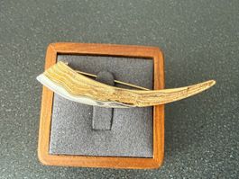 ✨Zweifarbige Vintage-Brosche, hochwertiger Modeschmuck