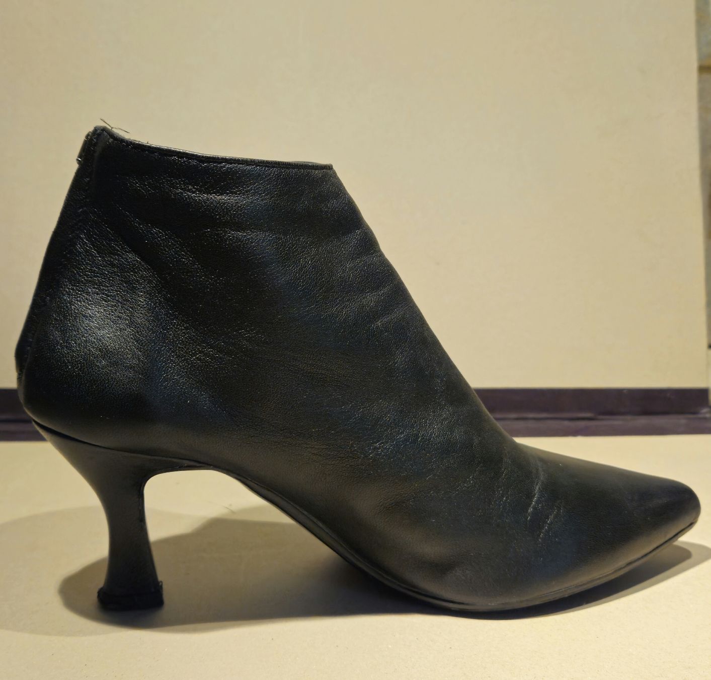 Scarpe da donna: Tronchetti GISÉL MOIRÉ pelle nera 36 – Nuovo (secondo la descrizione) da Stabio venduto da boss123456789 1