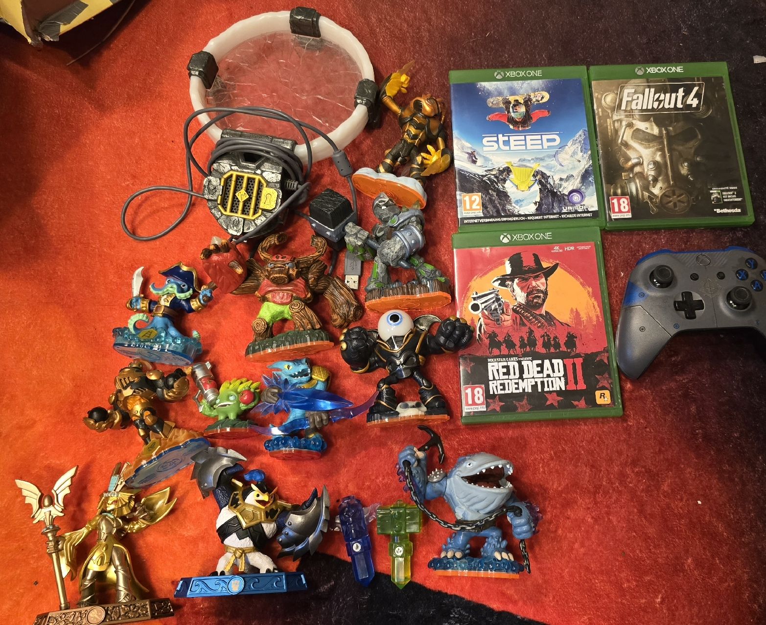 Microsoft Jeux: selling XBOX ONE lot. – D'occasion à Bôle par Loursnoir78