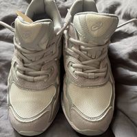 Asics Gel-Kayano Herren Sneaker Grösse 43.5 neu