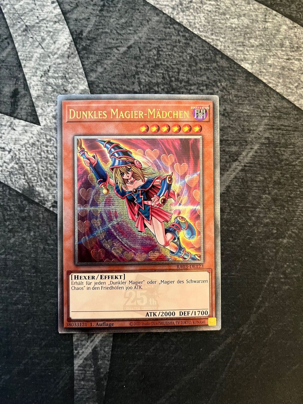 Yugioh Carte collezionabili: Dunkles Magier-Mädchen (RA03-DE123), QCSR – Usato da Gränichen venduto da Pauli94