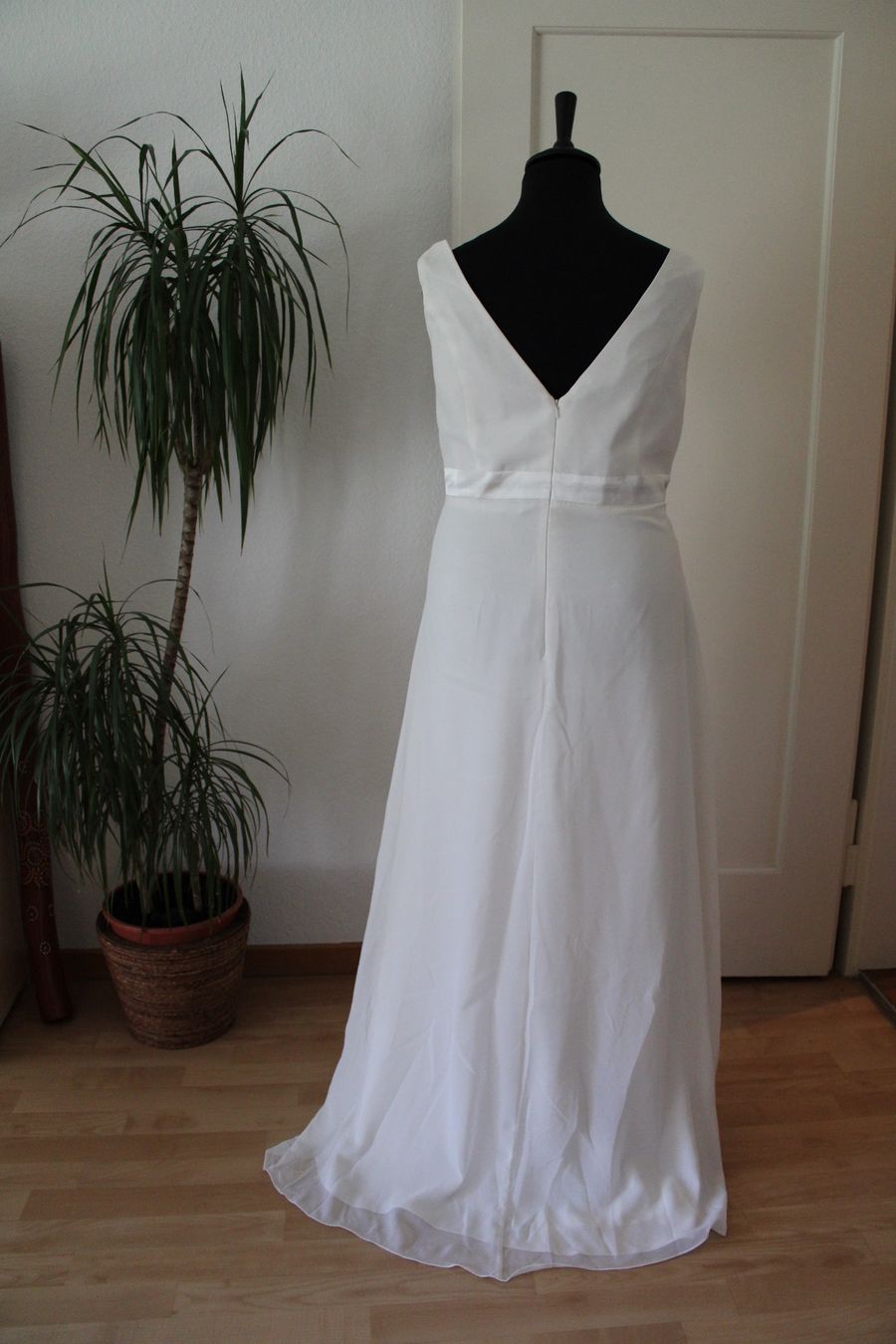 Vestiti: Brautkleid von Jora Collection – Nuovo e nell'imballaggio originale da Niederweningen venduto da dan_s2nx 2