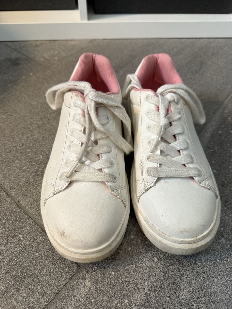 Benetton Chaussures filles: Benetton Sneaker, Gr. 35, ab 1.- – D'occasion à Muri AG par Hawaiiandream 3