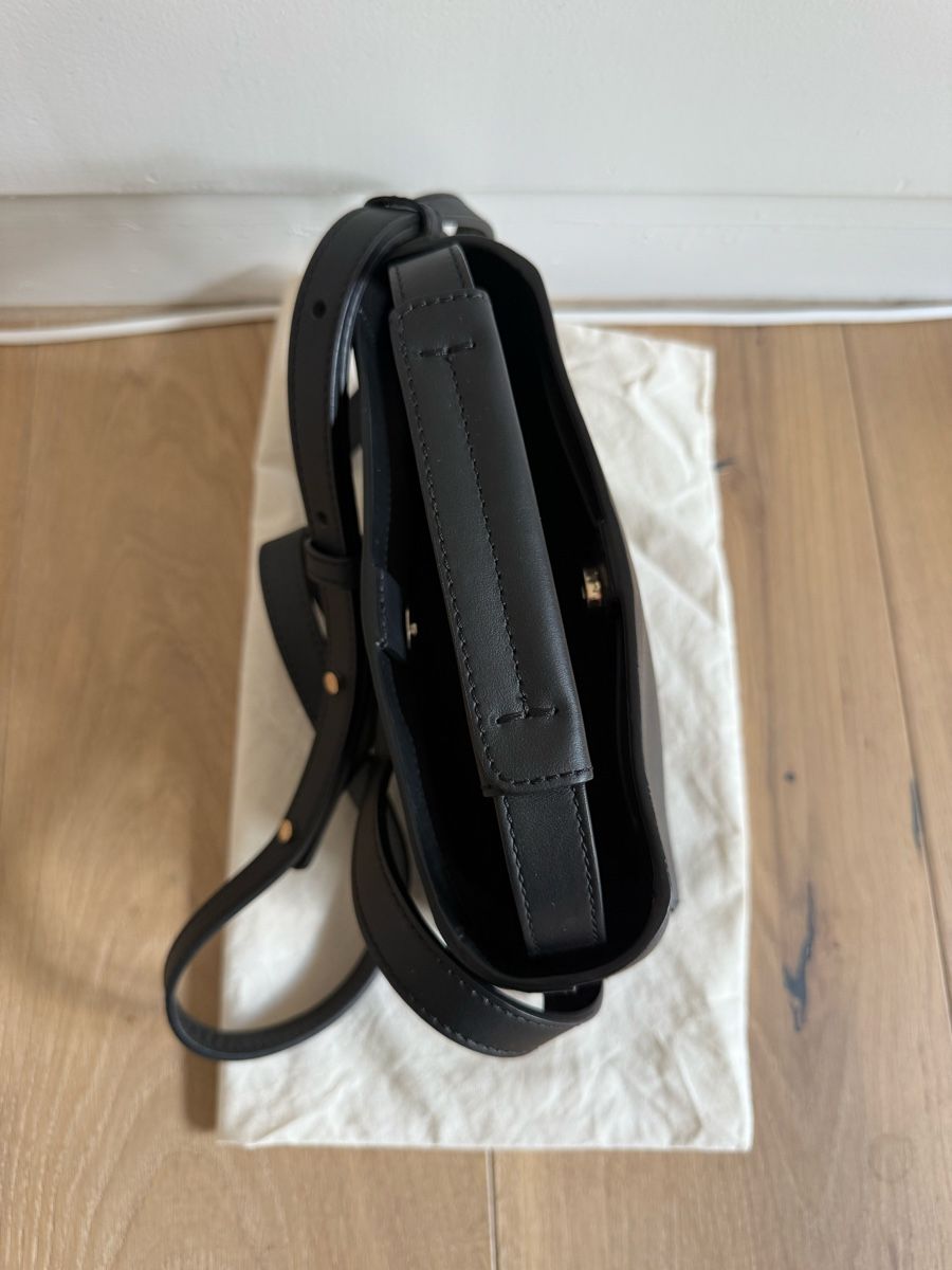 Borse da donna: Kleine SchulterTasche - Flattererd – Nuovo e nell'imballaggio originale da Zürich venduto da jul_5t9s 4