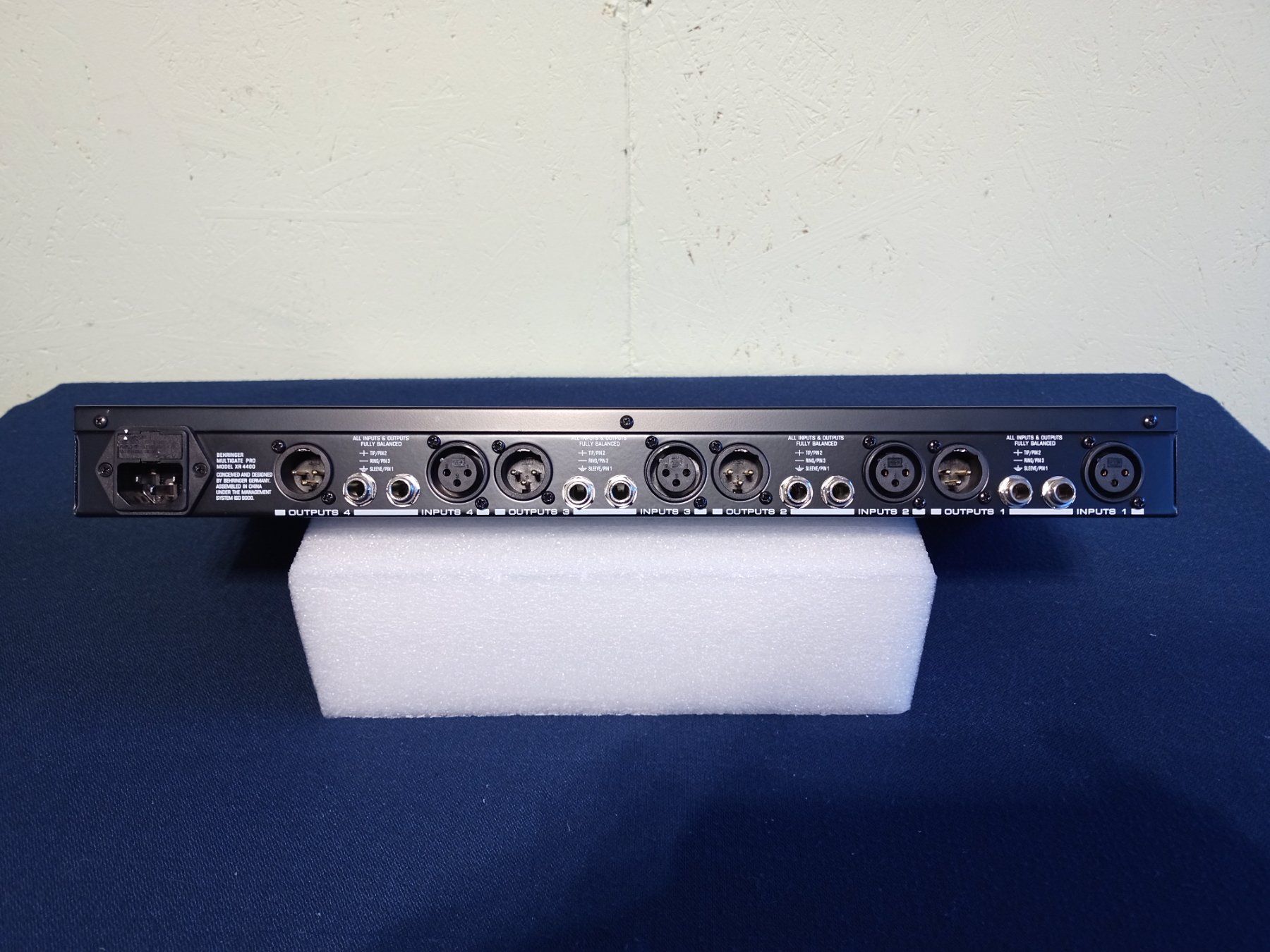 Behringer Multigate Pro XR4400 Audio Gate / Expander (Gebraucht) in ...