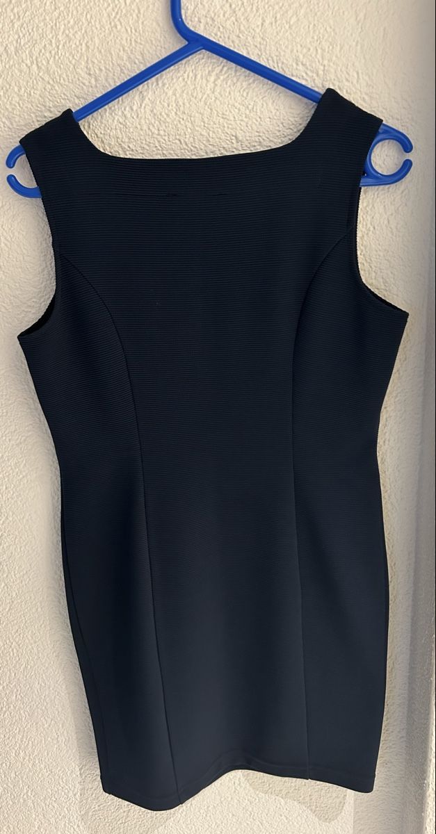 Vestiti: Dunkelblaues Cocktailkleid – Usato da Uster venduto da lis_7rjr 1