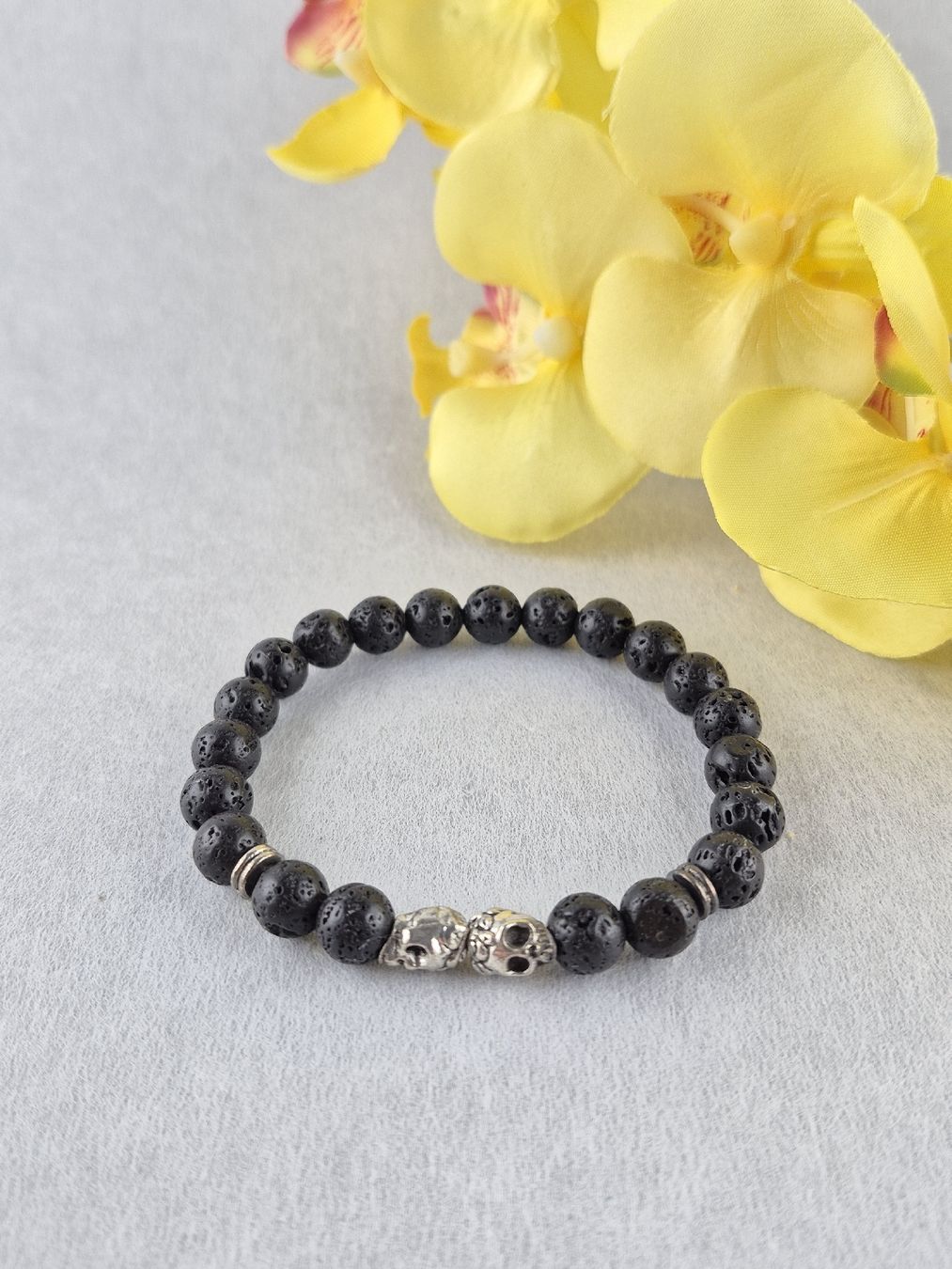 Bracciali & Braccialetti: Lavastein Armband mit Totenkopf – Nuovo e nell'imballaggio originale da Wädenswil venduto da Orso31 1