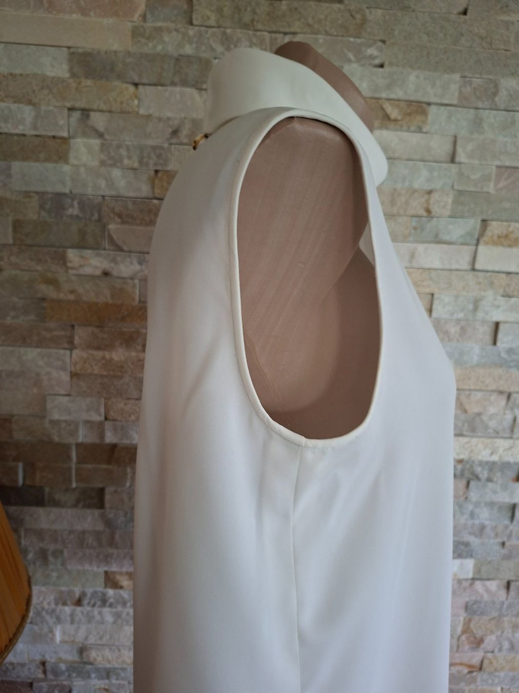 Tops: Haut chic sans manche - Taille M – Gebraucht aus boudry von Let_20 4