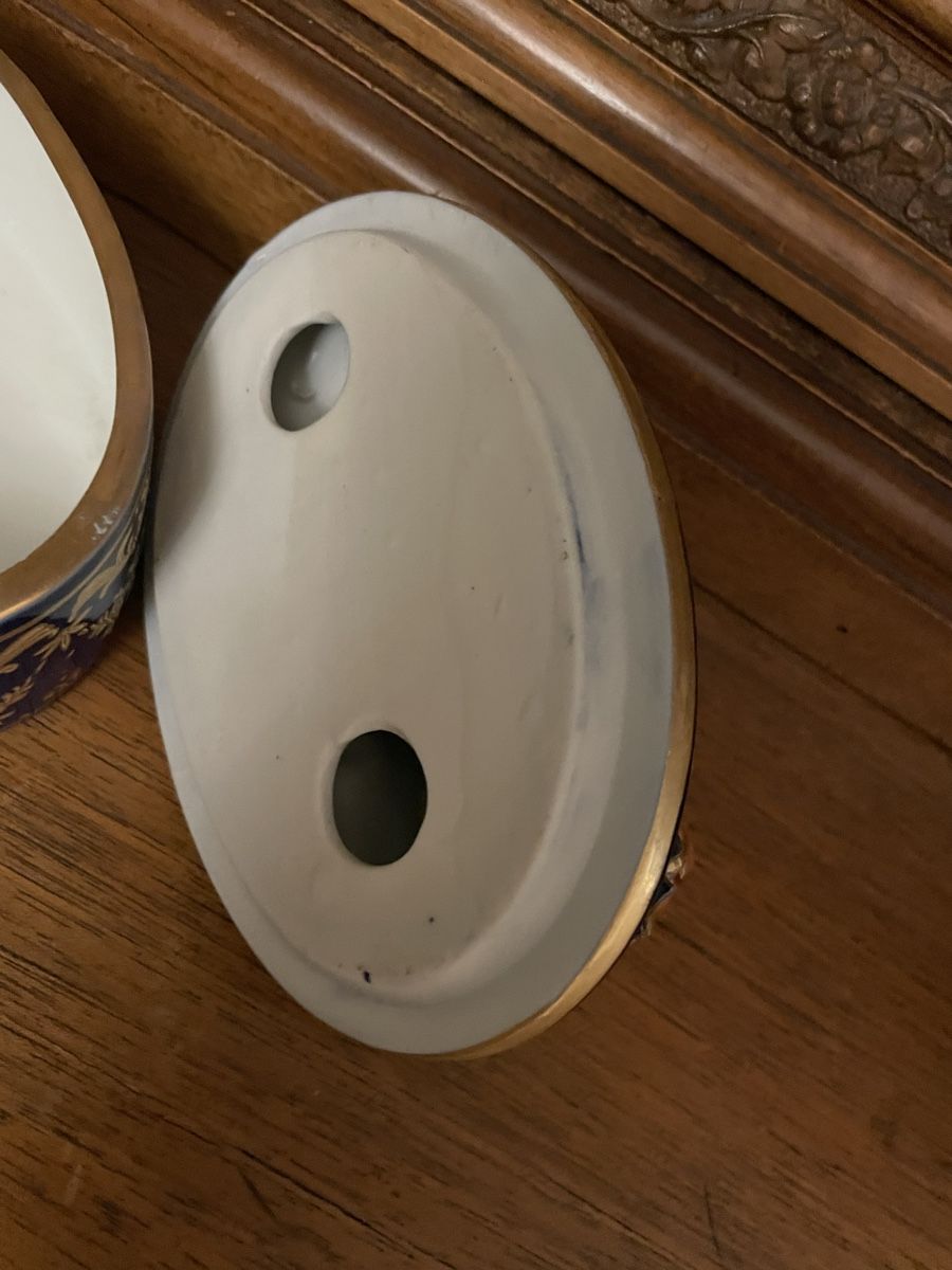 Ciotole: Schöne Deckel Schale mit Putte – Usato da Flawil venduto da Naphtali 3