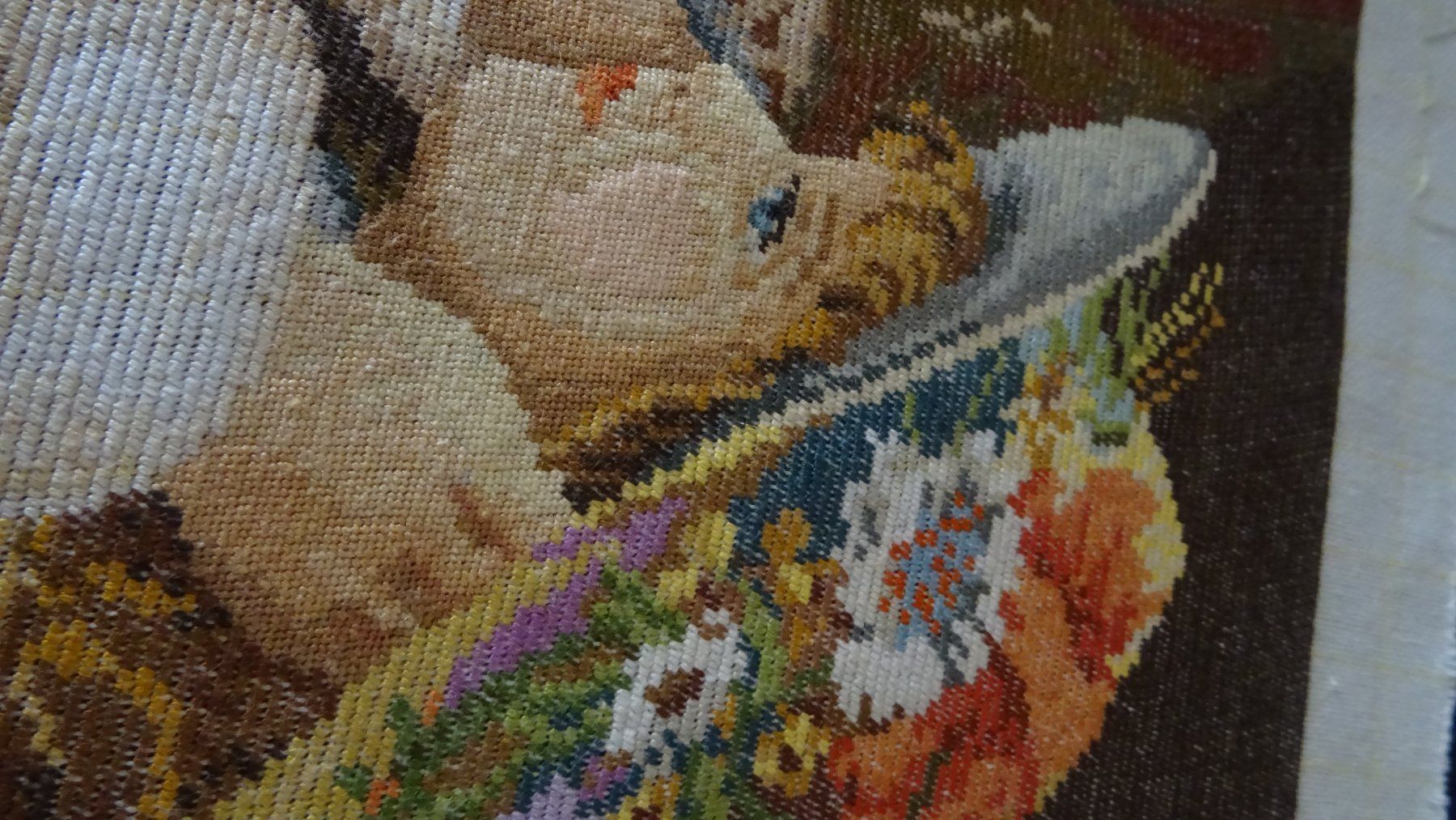 Foto & Immagini: GOBELIN BILD MÄDCHEN MIT HUT-  SCHÖNE. GESCHENK – Nuovo (secondo la descrizione) da Burgdorf venduto da may52 2