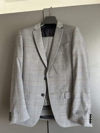 De Fursac Suit