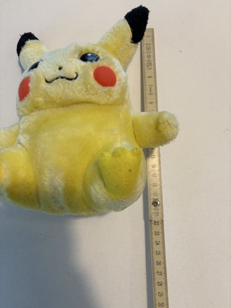 Pokémon Spielzeuge: Peluche Pokémon Pikachu vintage 20cm – Gebraucht aus Genève von sho_67qj 2