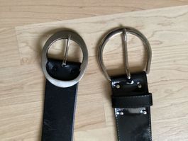 2 Damen-Gürtel, 85 cm, breit, gebraucht  /  LETZTE CHANCE