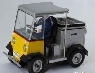 Modellautos: POST VIERRAD ELEKTROSCHLEPPER 1975 1:24 – Neu und originalverpackt aus Suhr von Moebelsiralfred